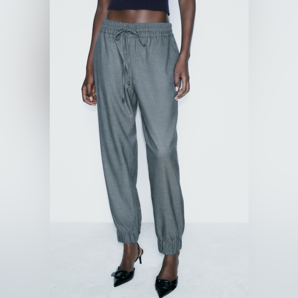 Zara Gray Elastic Waist Trouser Jogger Pants Women’s Size Medium